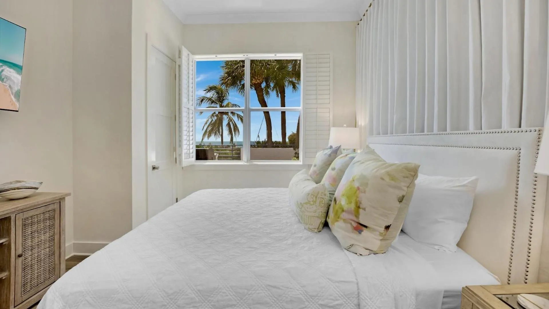 Modern Majesty By Last Key Realty Key West Apartment