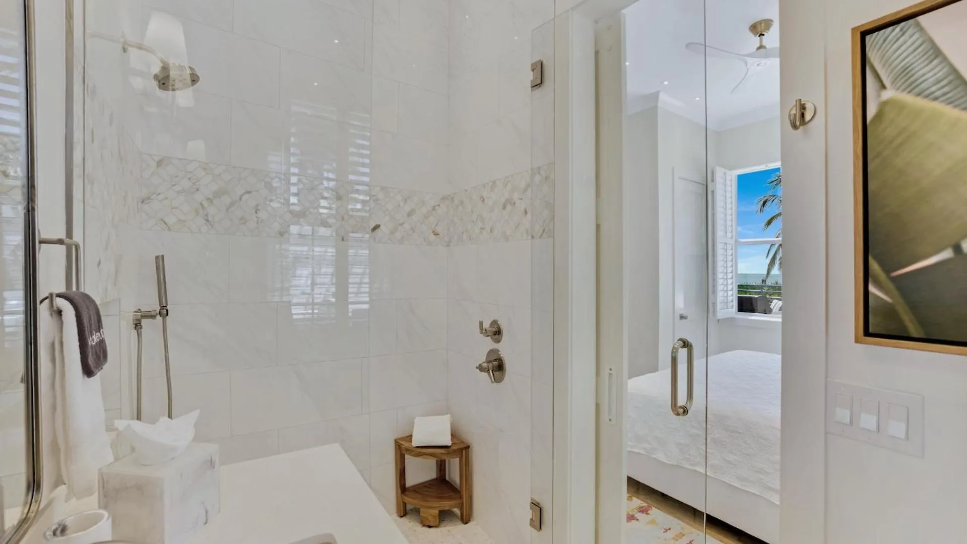 Apartment Modern Majesty By Last Key Realty Key West United States