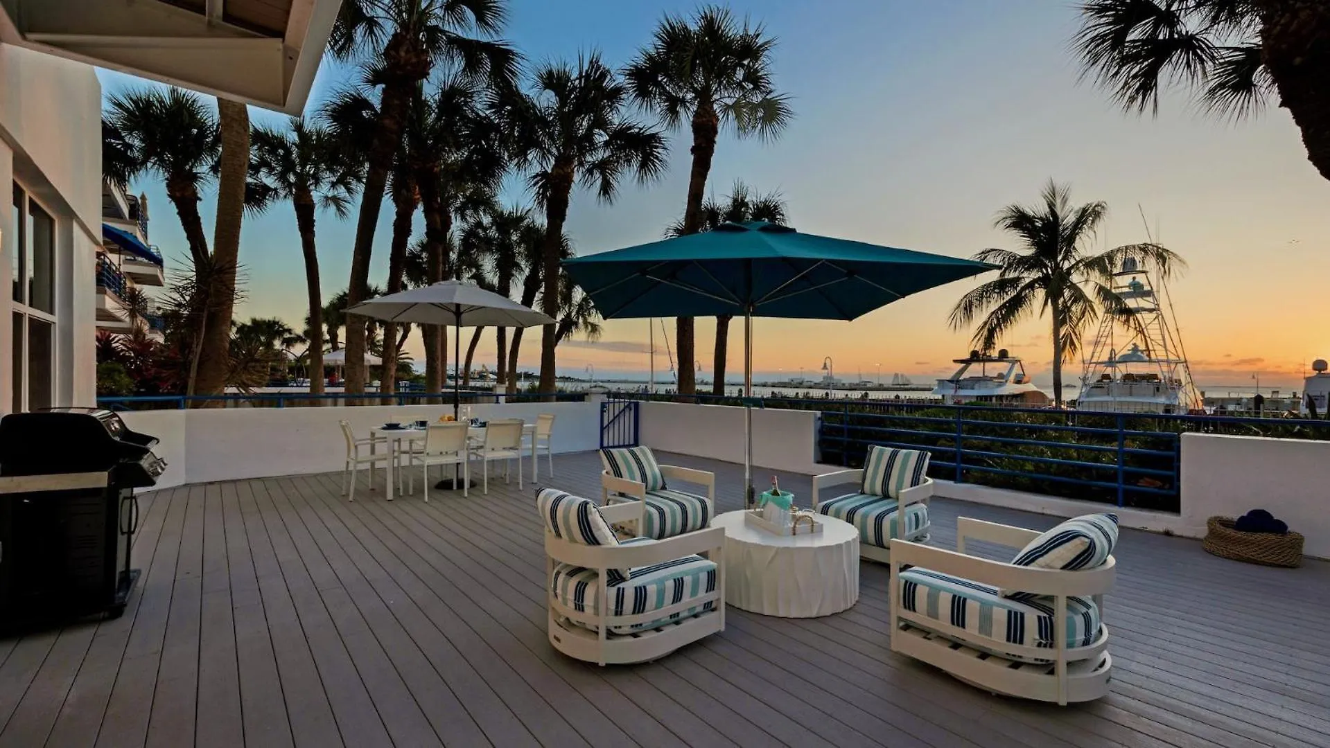Modern Majesty By Last Key Realty Key West Apartment