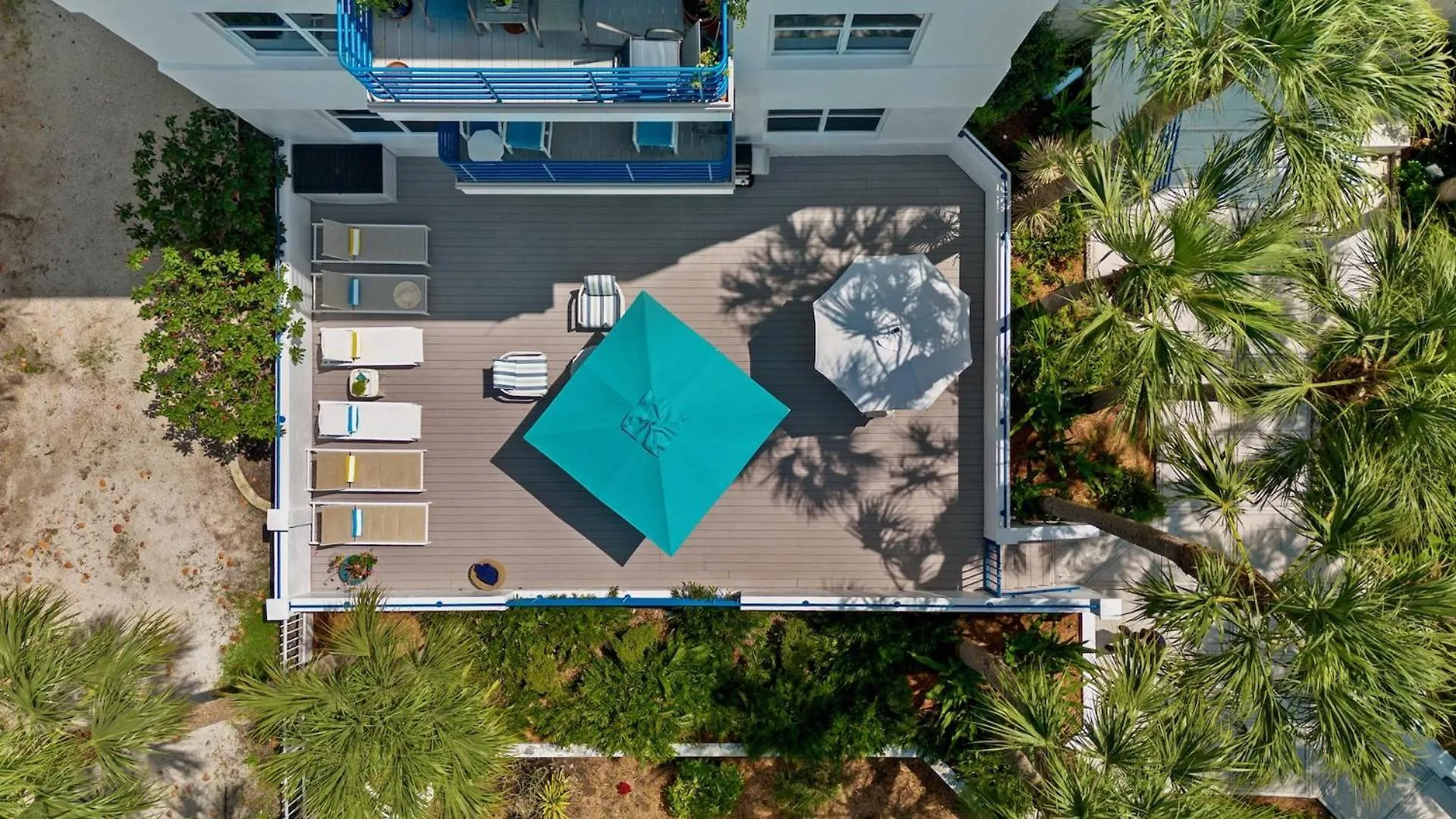 Modern Majesty By Last Key Realty Key West Apartment